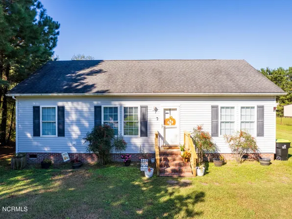 140 Lovers Lane, Elizabeth City, NC 27909