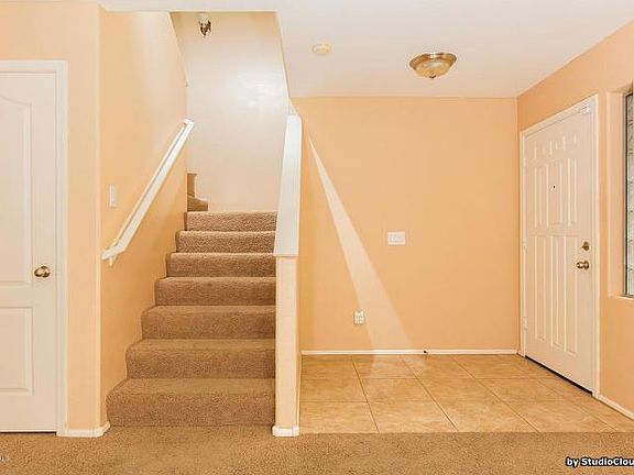 2nd image of 1578 W San Tan Hills Dr
