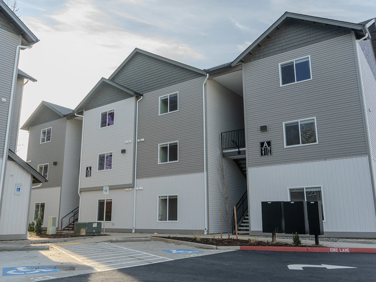 Timber Woods Apartments — Photo 3