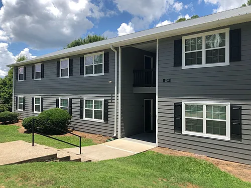 The Meadows Apartments Photo 1
