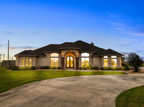 332 County Road 1910, Gregory, TX 78359