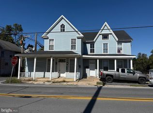 8 Coldspring Rd, Fayetteville, PA 17222