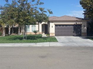 5525 E Atchison St, Fresno, CA 93727