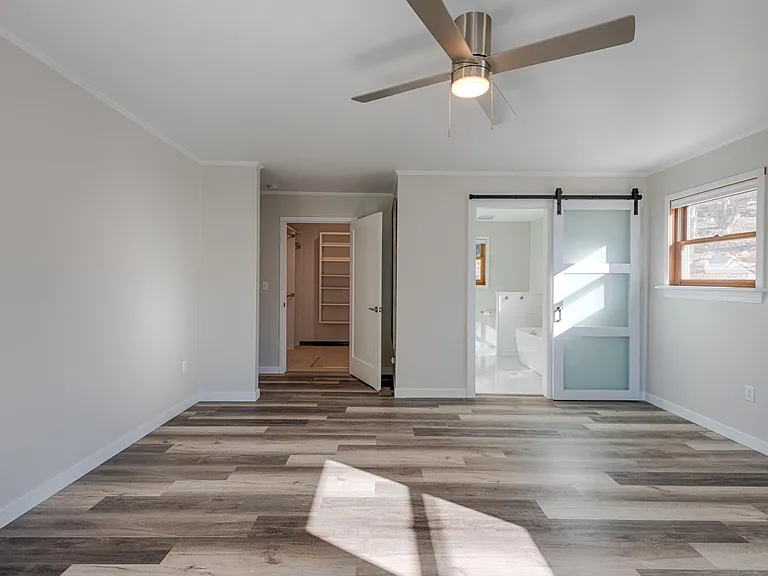 711 Terrace Dr — Photo 18