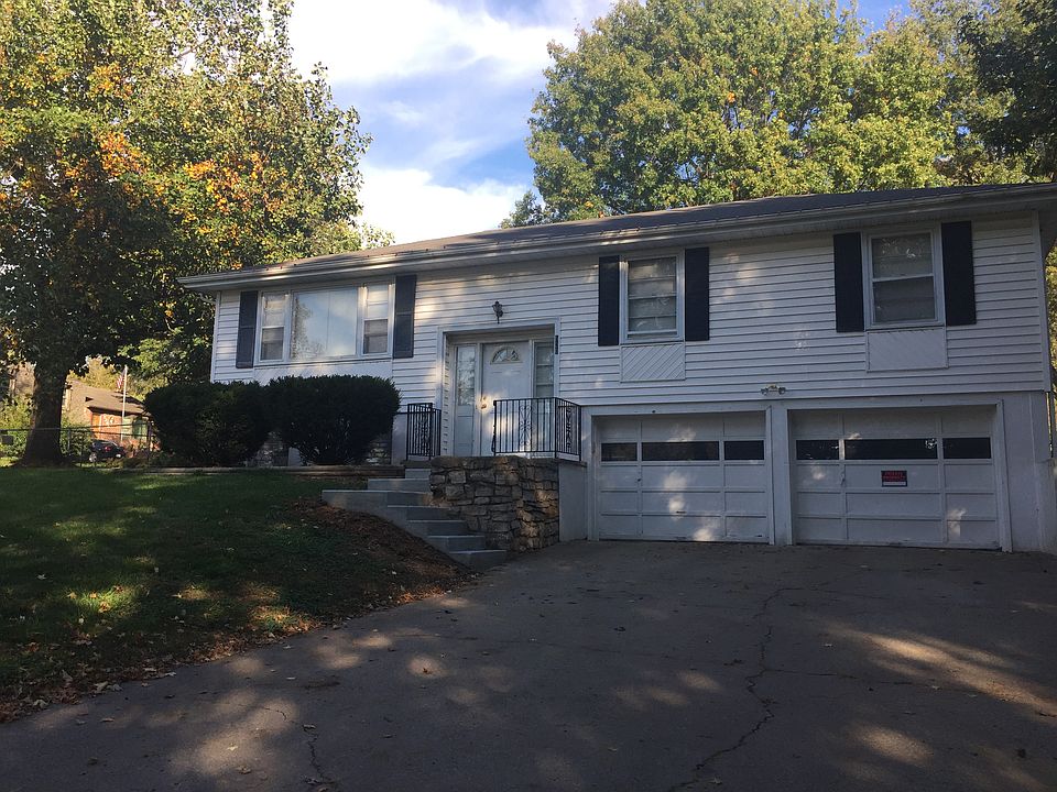 1st image of 529 S 73rd St