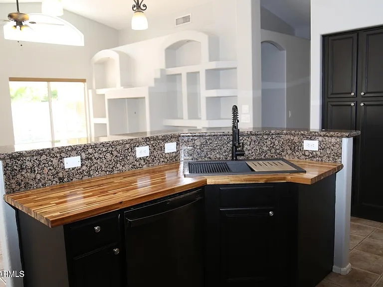 9345 E Caribbean Ln — Photo 6