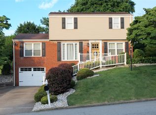561 Hickory Dr, Greensburg, PA 15601