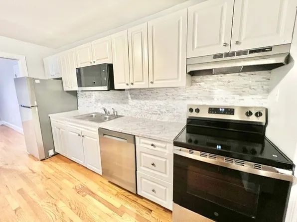 310 Winston St APT C, Florence, SC 29501