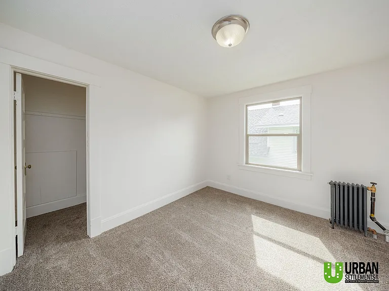 724 E Ermina Ave — Photo 18