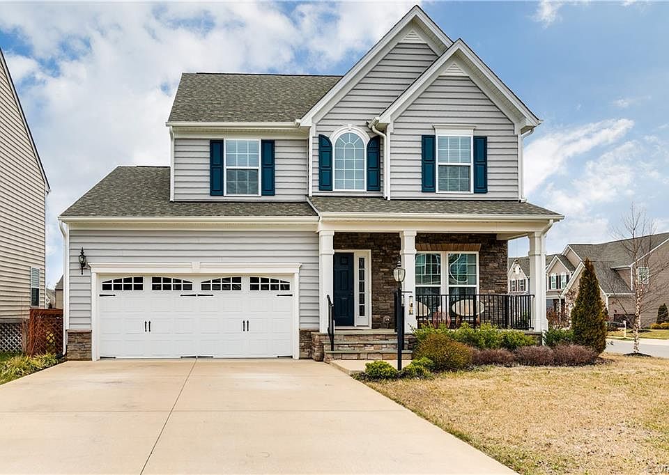 1st image of 10828 Providence Woods Ln