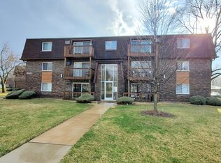 19300 Wolf Rd APT 12, Mokena, IL 60448