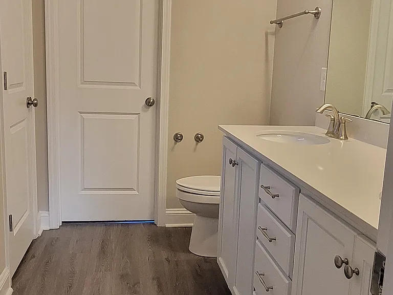 1409 Creek Bend Ter — Photo 17