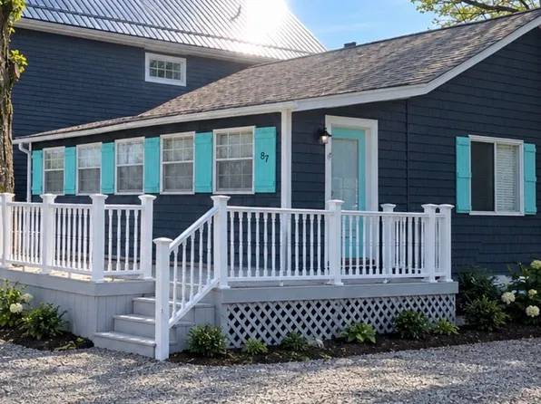 87 Beacon Light Ln, Buckeye Lake, OH 43008