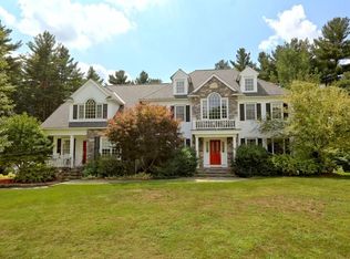 33 Old Town Rd, Walpole, MA 02081