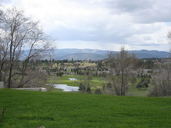 3rd image of 2650 Mission Trail Rd