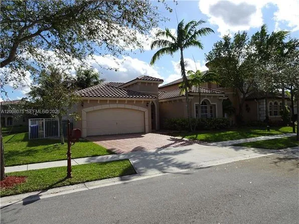 12830 SW 51st St, Hollywood, FL 33027