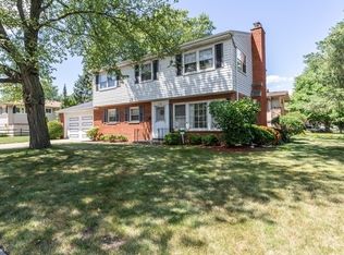 1230 N Hamlin Ave, Park Ridge, IL 60068