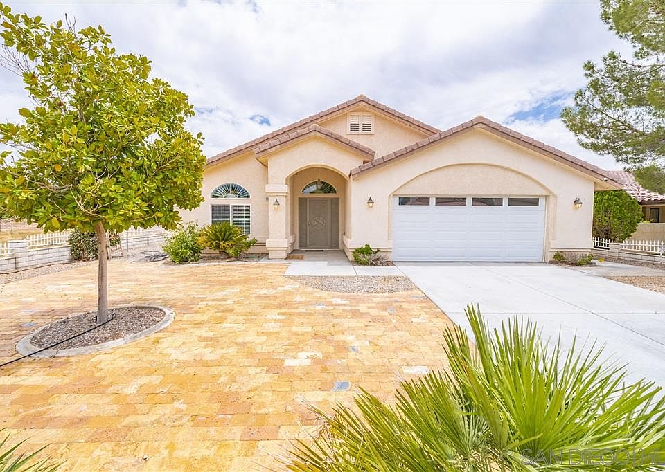 1st image of 14636 Greenbriar Dr