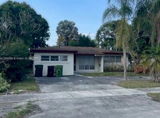 3121 SW 16th Ct, Fort Lauderdale, FL 33312