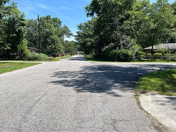 5th image of 7020 N Kenwood Dr
