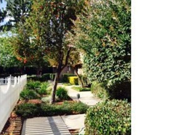 4th image of 520 Diamond Ct
