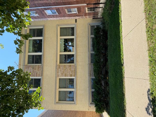 2711 W Berwyn Ave #2
