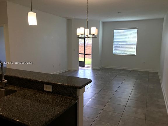 3rd image of 3348 Rodrick Cir