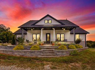 411 Lake Branch Rd, Clever, MO 65631