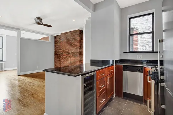 Rented by Centennial Properties NY | media 36