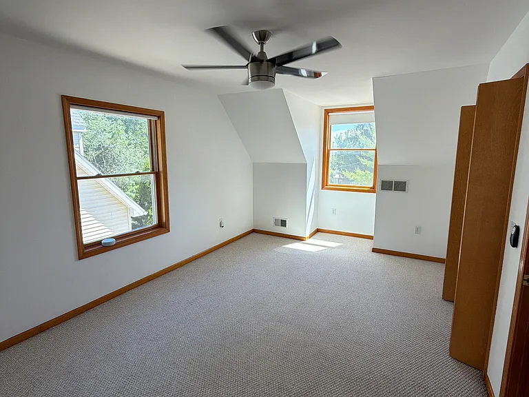 3136 Cherrytree Ln — Photo 3