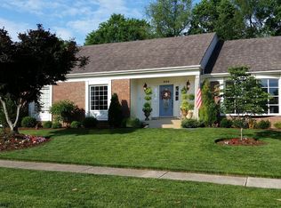 608 Bedfordshire Rd, Hurstbourne, KY 40222