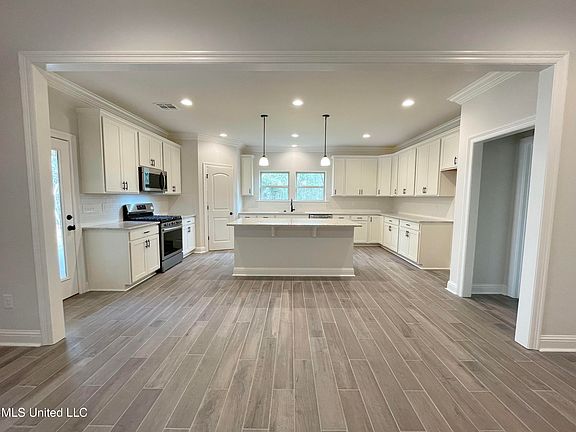 2nd image of 7315 S Aberdeen Dr