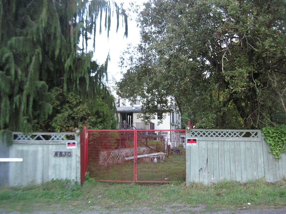 2nd image of 6830 S 116th Pl