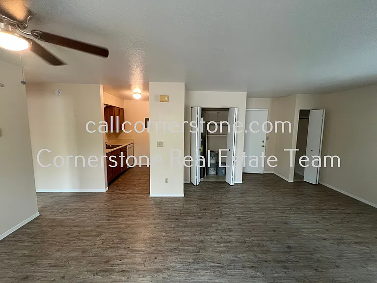 2820 W Platte Ave #A — Photo 4