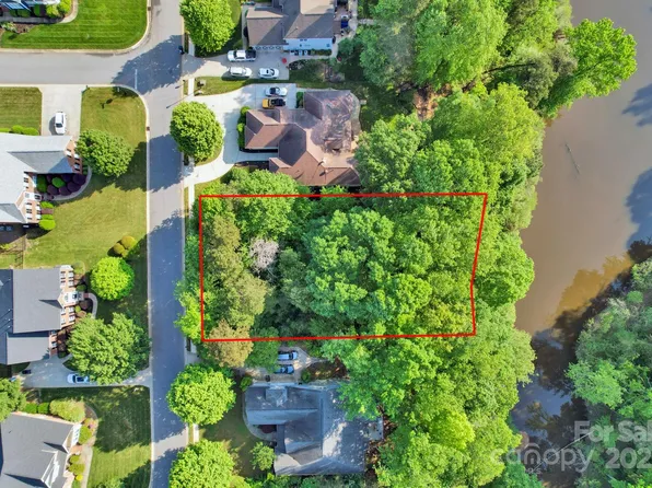 0 Smith Harbour Dr, Denver, NC 28037