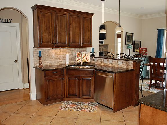 3rd image of 8116 Angels Glen Dr
