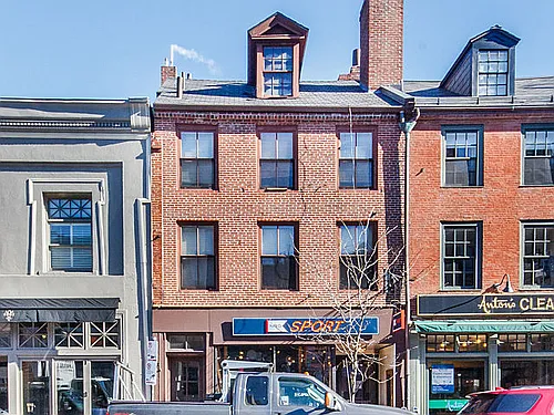 Charles St Photo 1