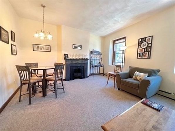 87 Main St #1