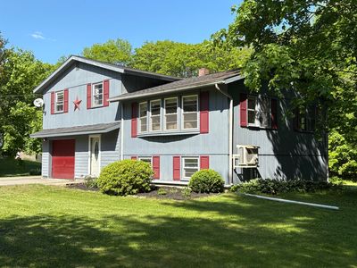 37 Woodridge Drive, Manchester, ME, 04351