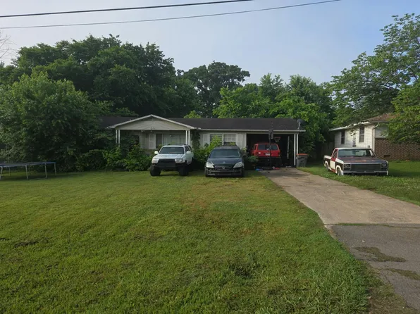 1613 W Gibson St, Ozark, AR 72949