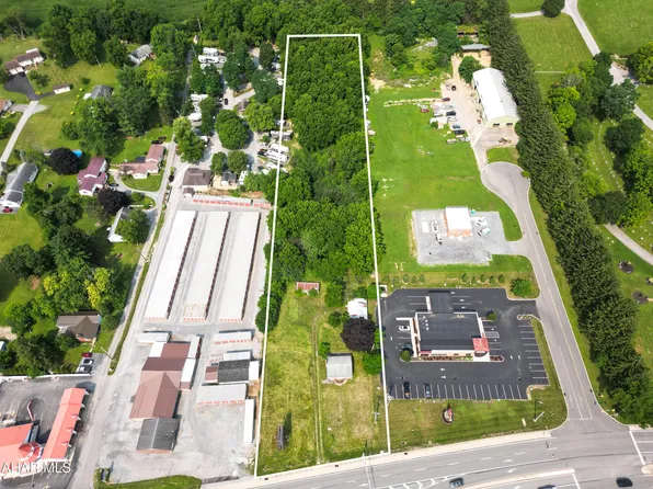2411 Plank Rd, Duncansville, PA 16635