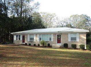 201 Camellia Dr, Andalusia, AL 36420