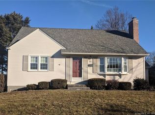 26 Mathewson Ave, Enfield, CT 06082