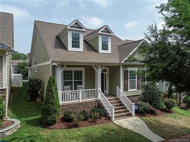1st image of 1006 Bobbin Ln