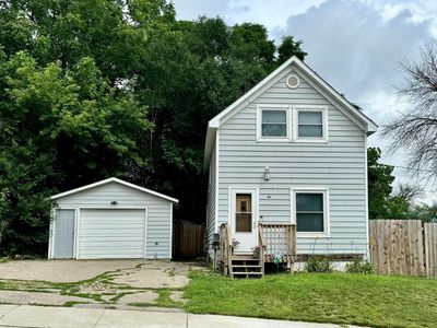 26 2nd St SE, Faribault, MN, 55021