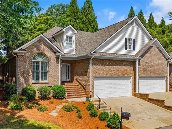 8 Indigo Cv, Greensboro, NC 27455