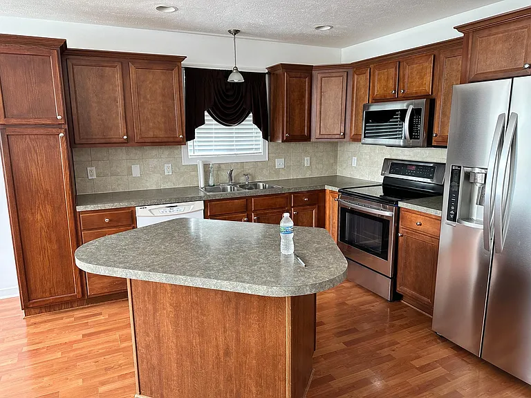 1855 Blandford Ave SW — Photo 18