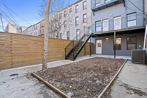 Rented by Douglas Elliman | media 30