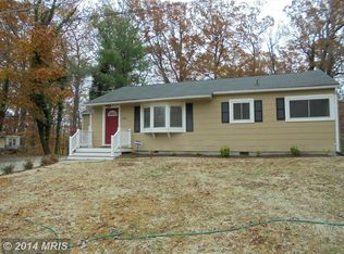 3913 Oakdale Cir, Triangle, VA 22172