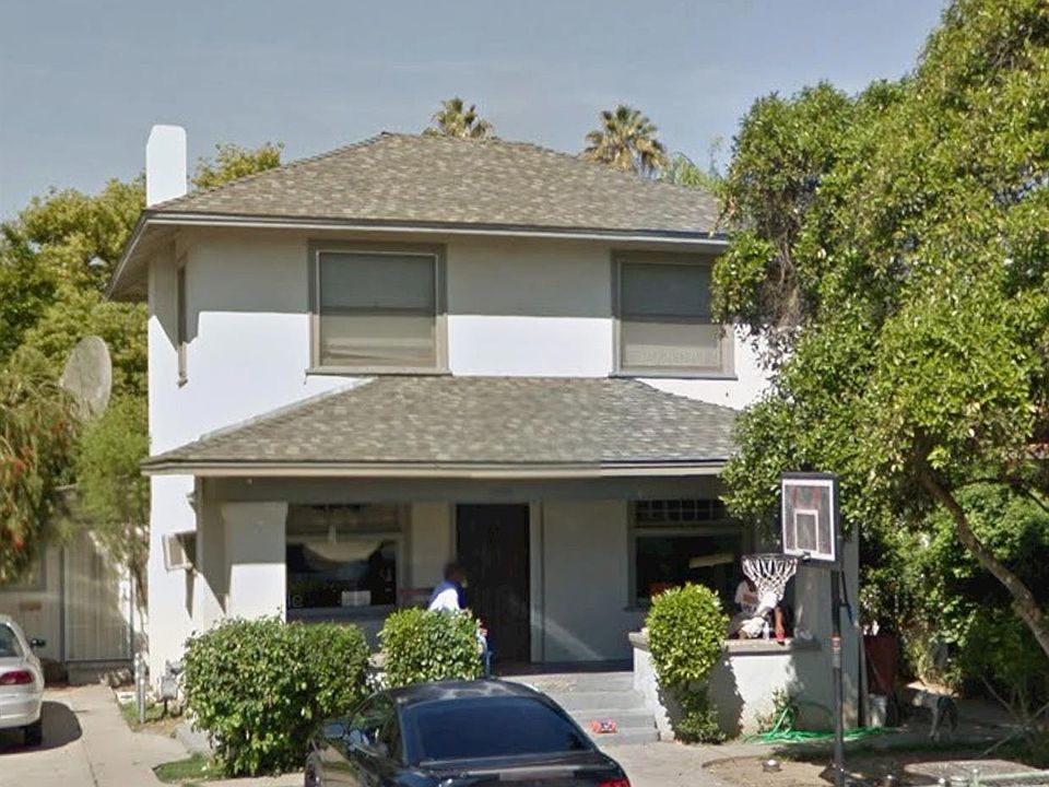 1st image of 425 N Broadway St